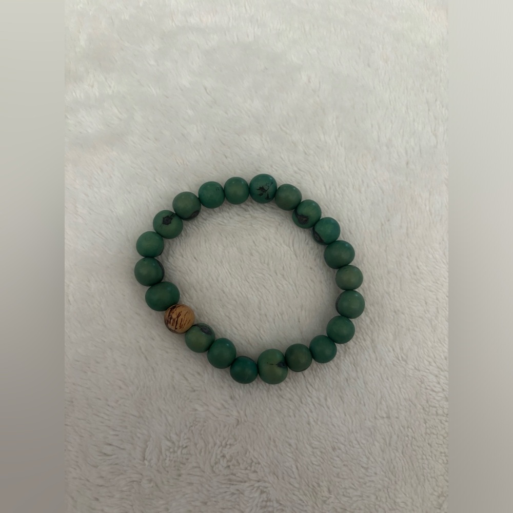 blue/green wooden beaded bracelet